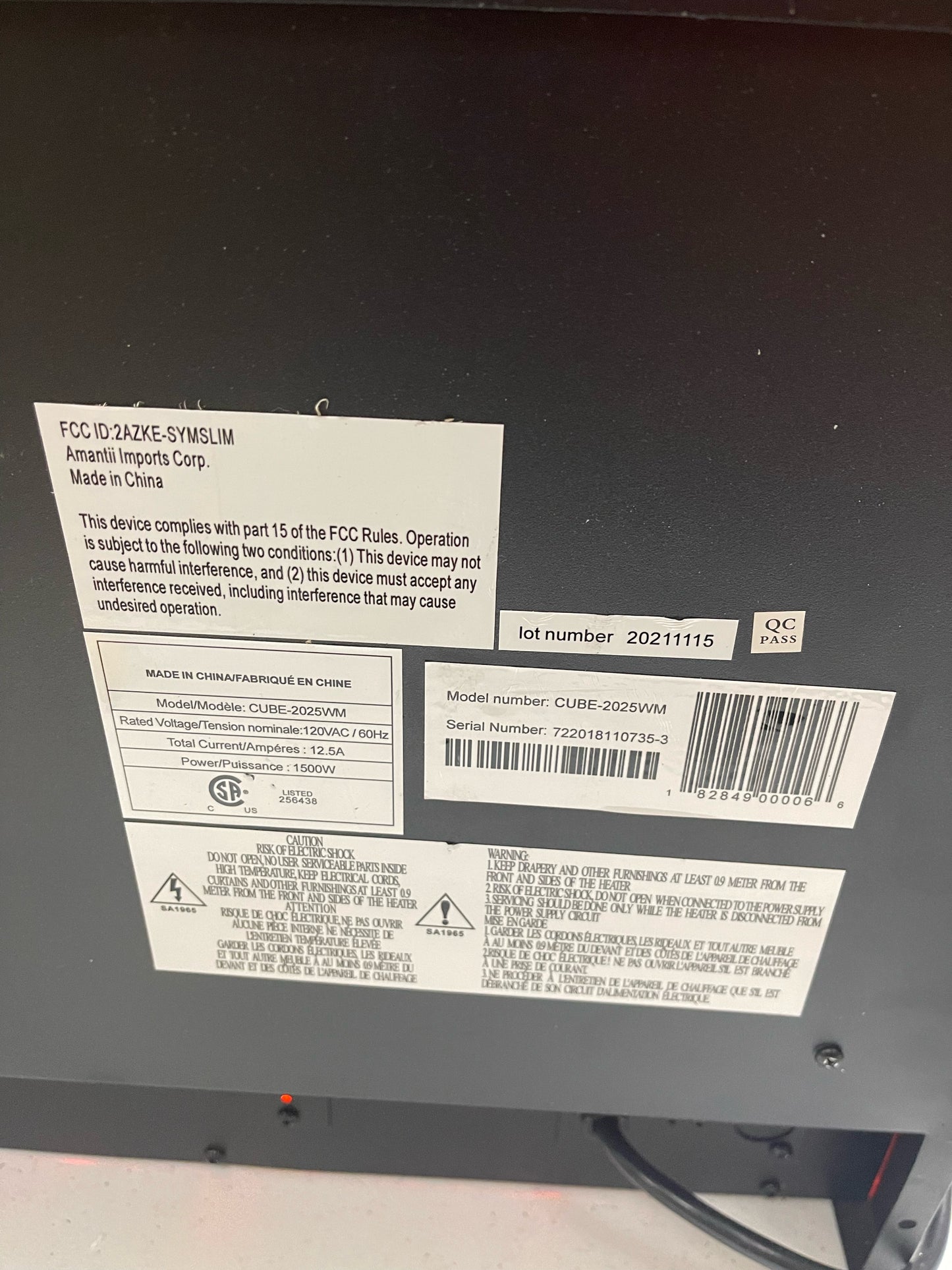 Amantii CUBE-2025WM-OOB-3 / 722018110735-3 Freestand Electric Fireplace Open Box