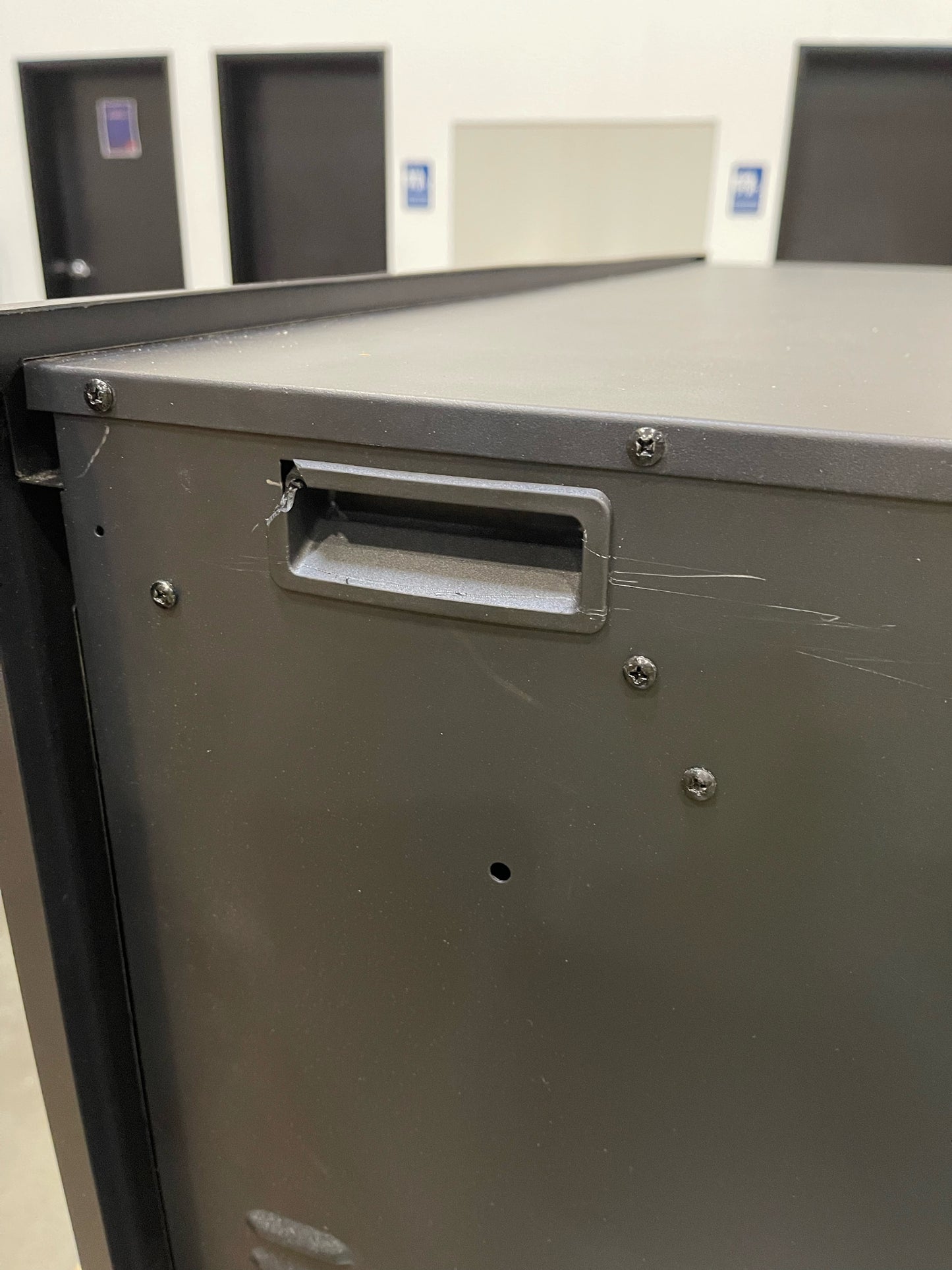 Amantii TRD-48-OOB-3 – Open Box Sale – S/N 622018630003